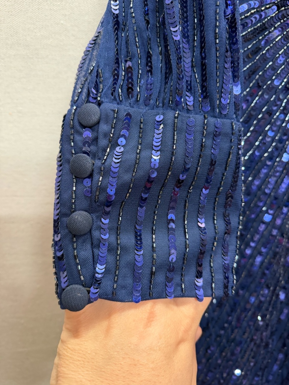 NWT Mac Duggal Sequined Wrap Over Bishop Sleeve Gown - size 16 - Picture 7 of 9
